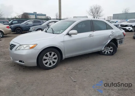2009 Toyota Camry Xle z USA, uszkodzony, nr VIN 4T1BE46K59U890930